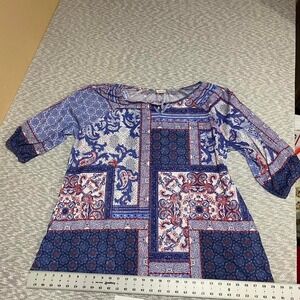 Avenue blue/ multicolored blouse women 26/28. SKU879